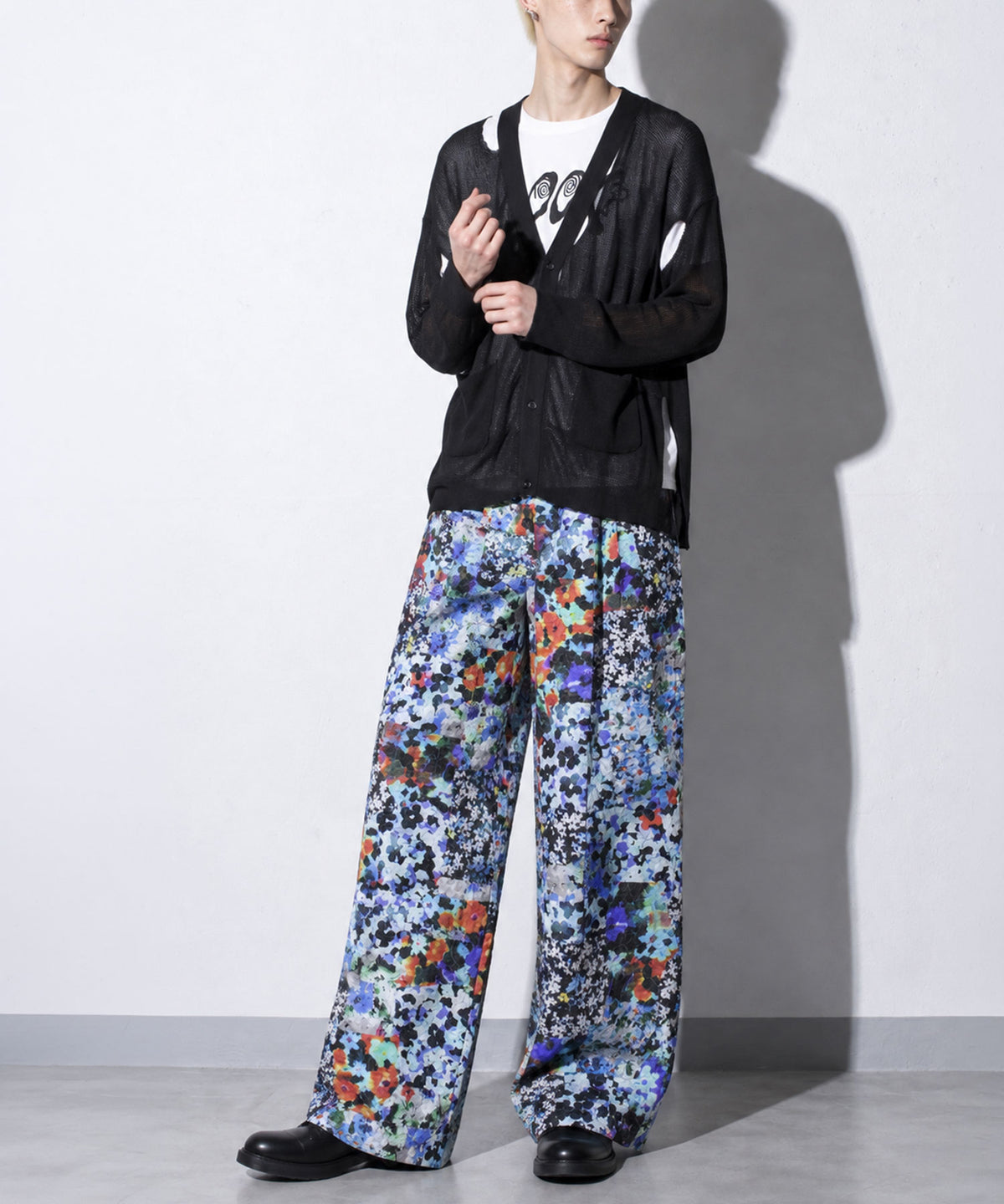 先行予約 NewRose / COMMANDO V NECK CARDIGAN