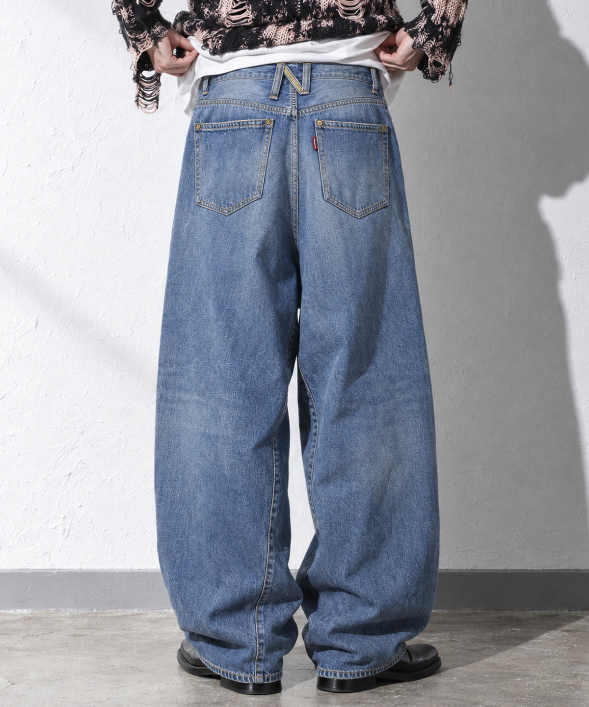 先行予約 NewRose / FOLD THE WAIST PANTS (Distressed finish）