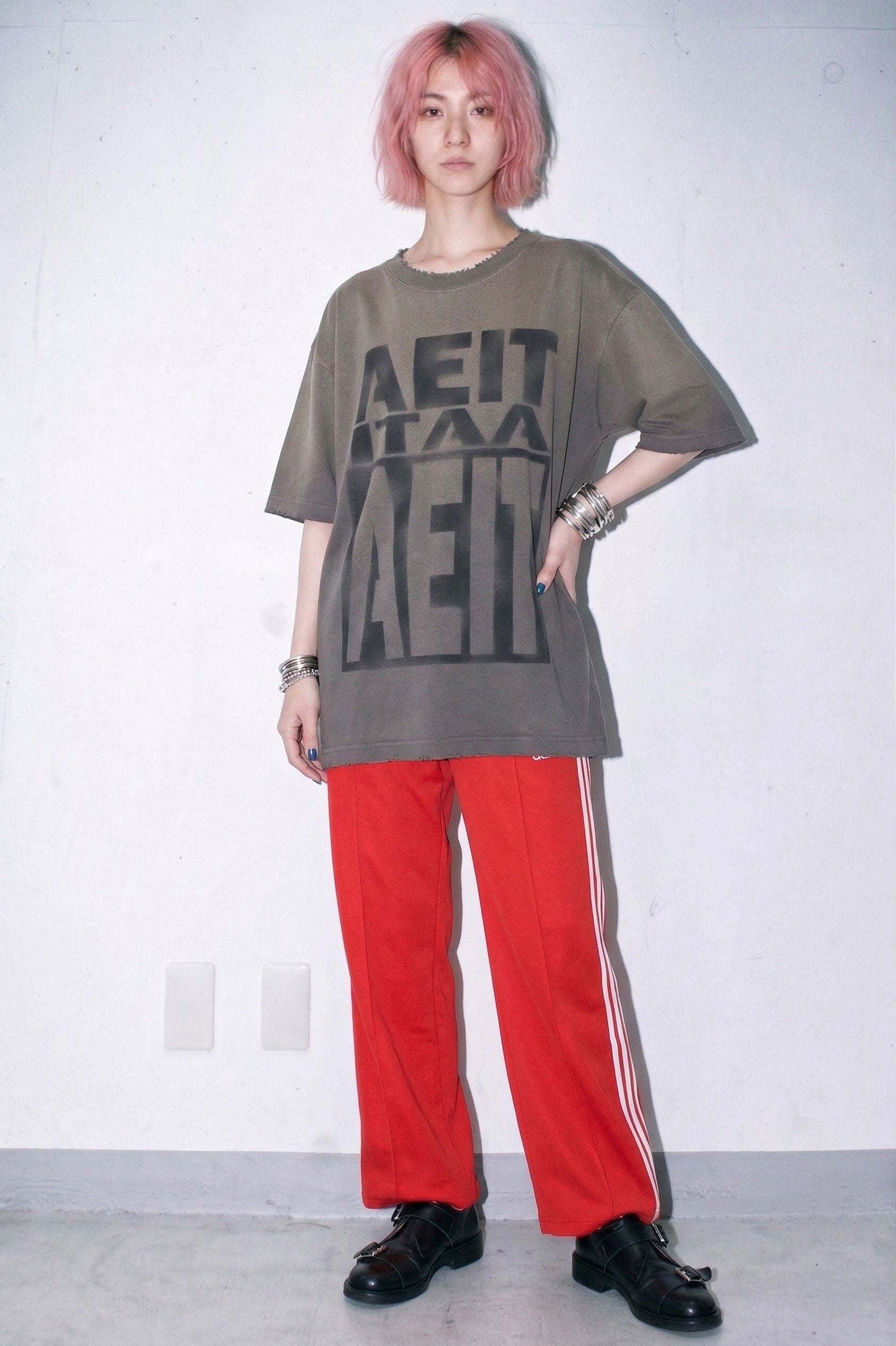 THE JEAN PIERRE / Pigmentdye AEIT Tee - DARK CHOCO