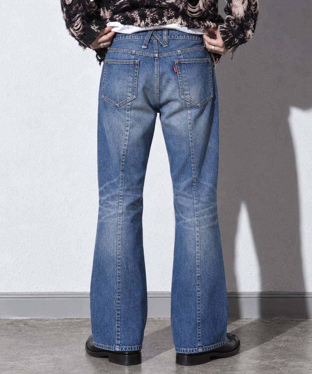 先行予約 NewRose / MIDDLE FIT FLARE PANTS (Distressed finish）