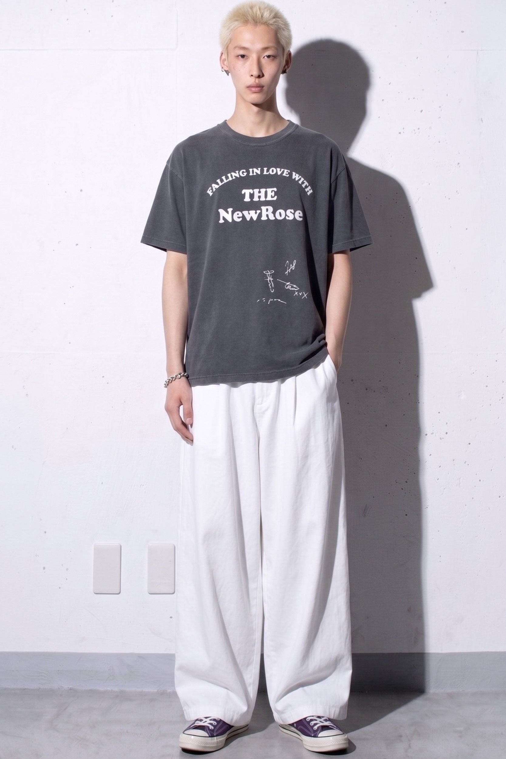 NewRose / NewRose T-shirt - USED BLACK