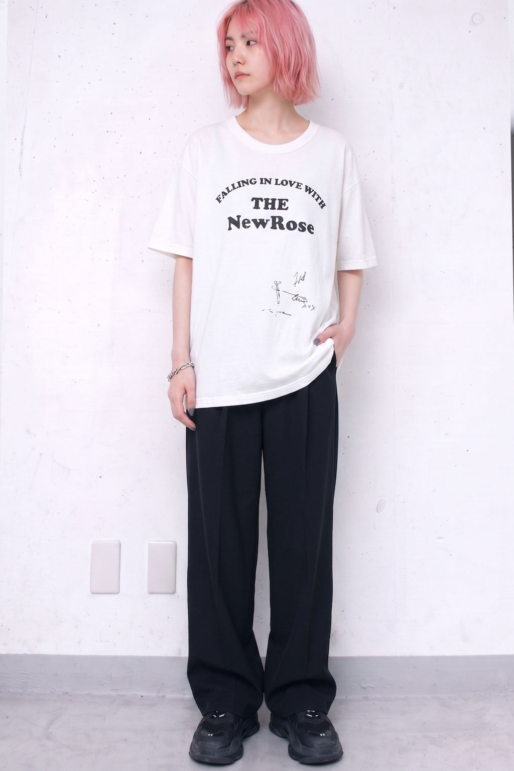 NewRose / NewRose T-shirt - USED BLACK