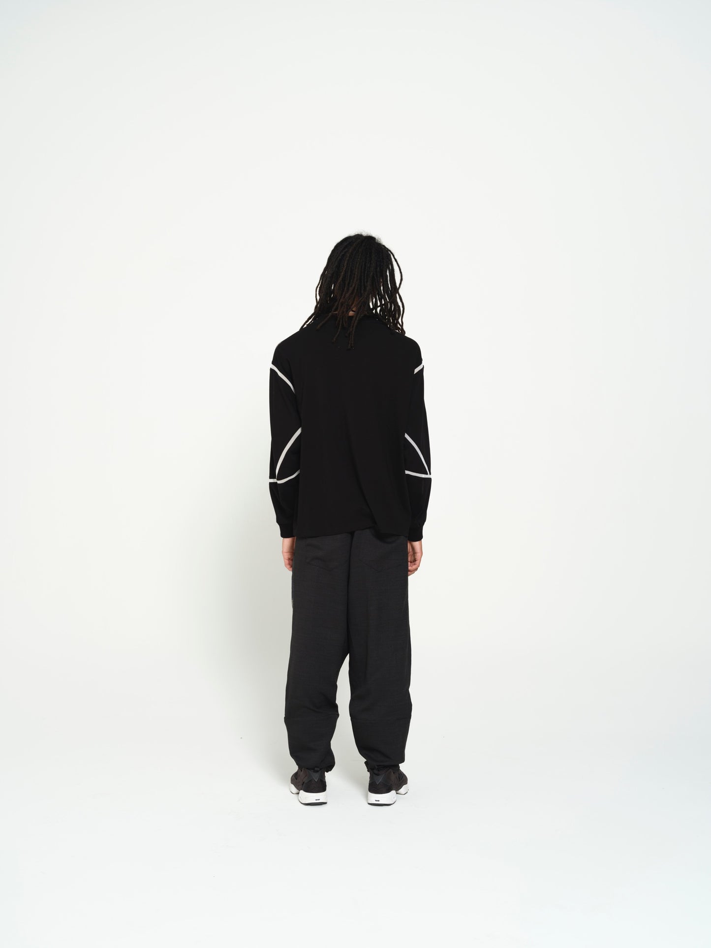 STOF / COMPLEXITY BORDER L/S TEE - BLACK