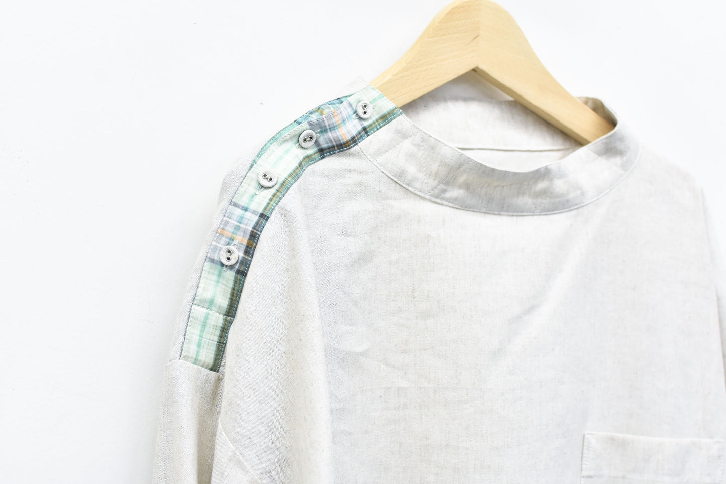 STOF / PEDESTRIAN STAND COLLAR SHIRT - NATURAL