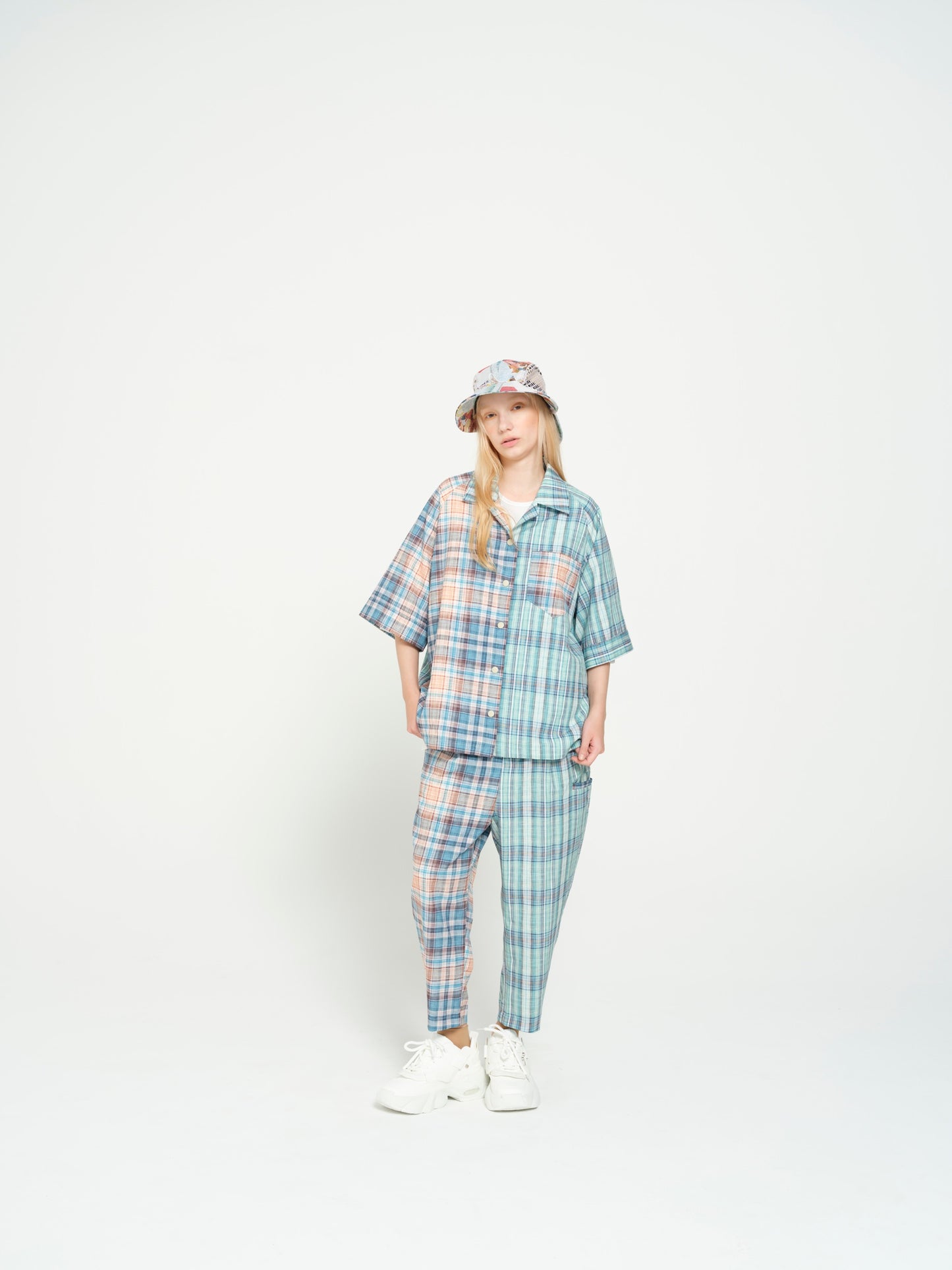 STOF / PEDESTRIAN OVERSIZED SHIRT - GREEN