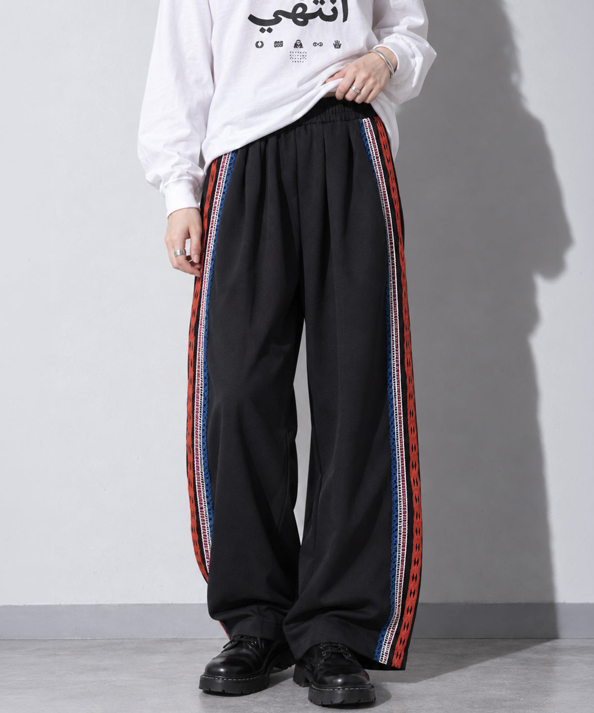 先行予約 STOF / HANDMADE TAPE LINE PANTS