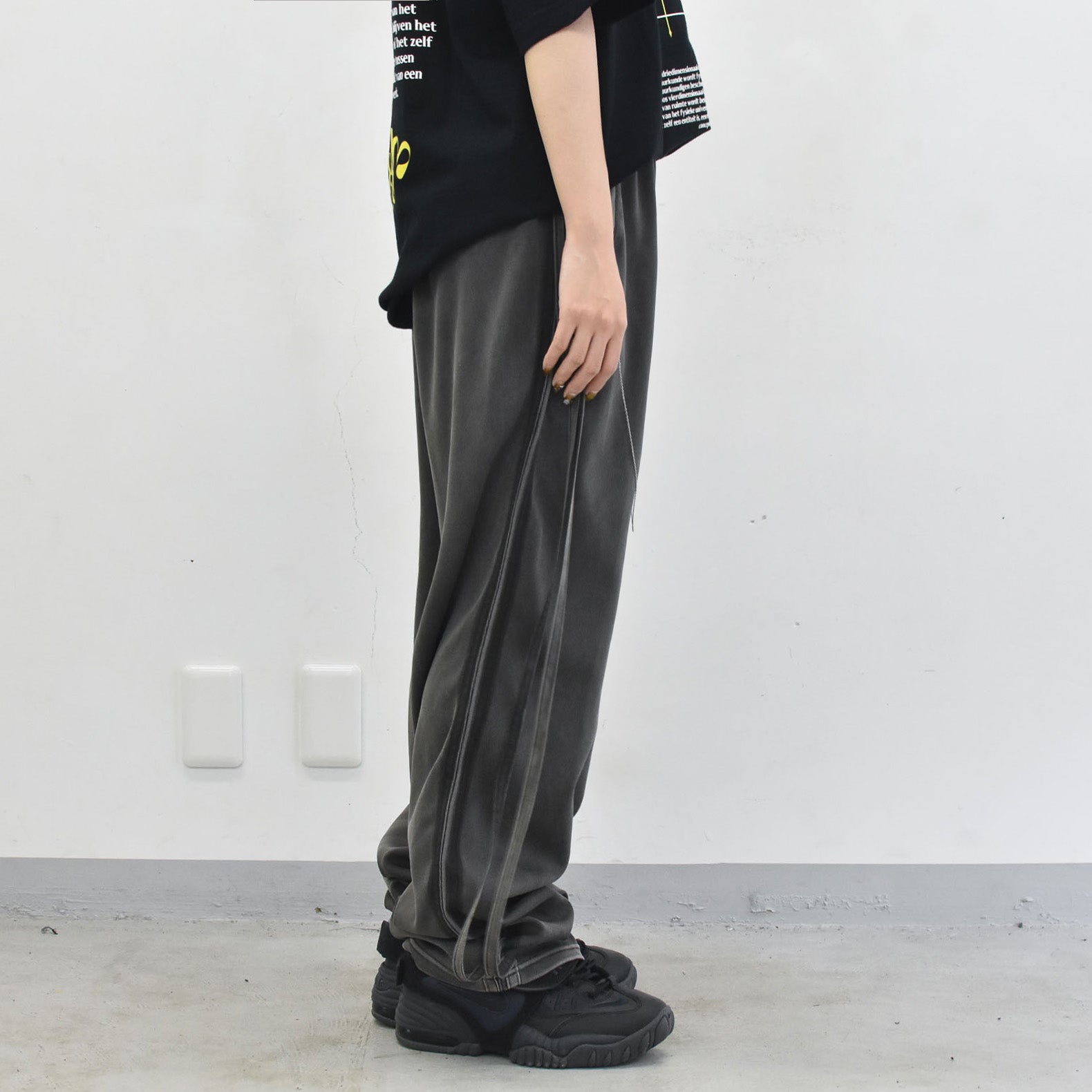 BODYSONG. / PIGMENT TRACKP F25 - GREY