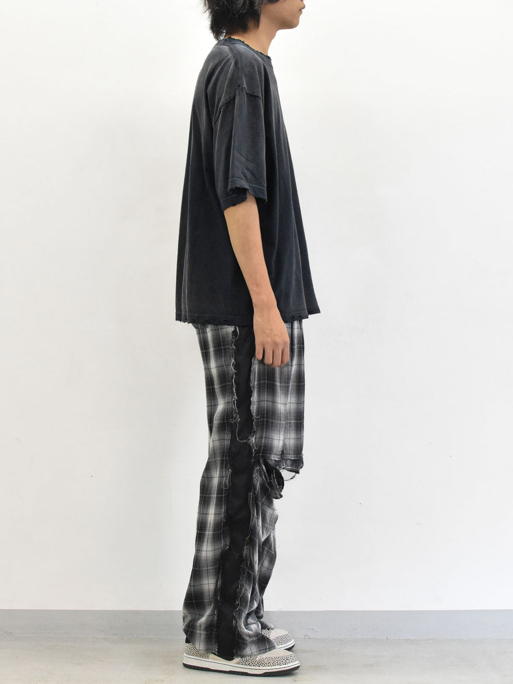 THE JEAN PIERRE / Signature Pigment dye Grunge Destroy SS TEE - FADE BLK