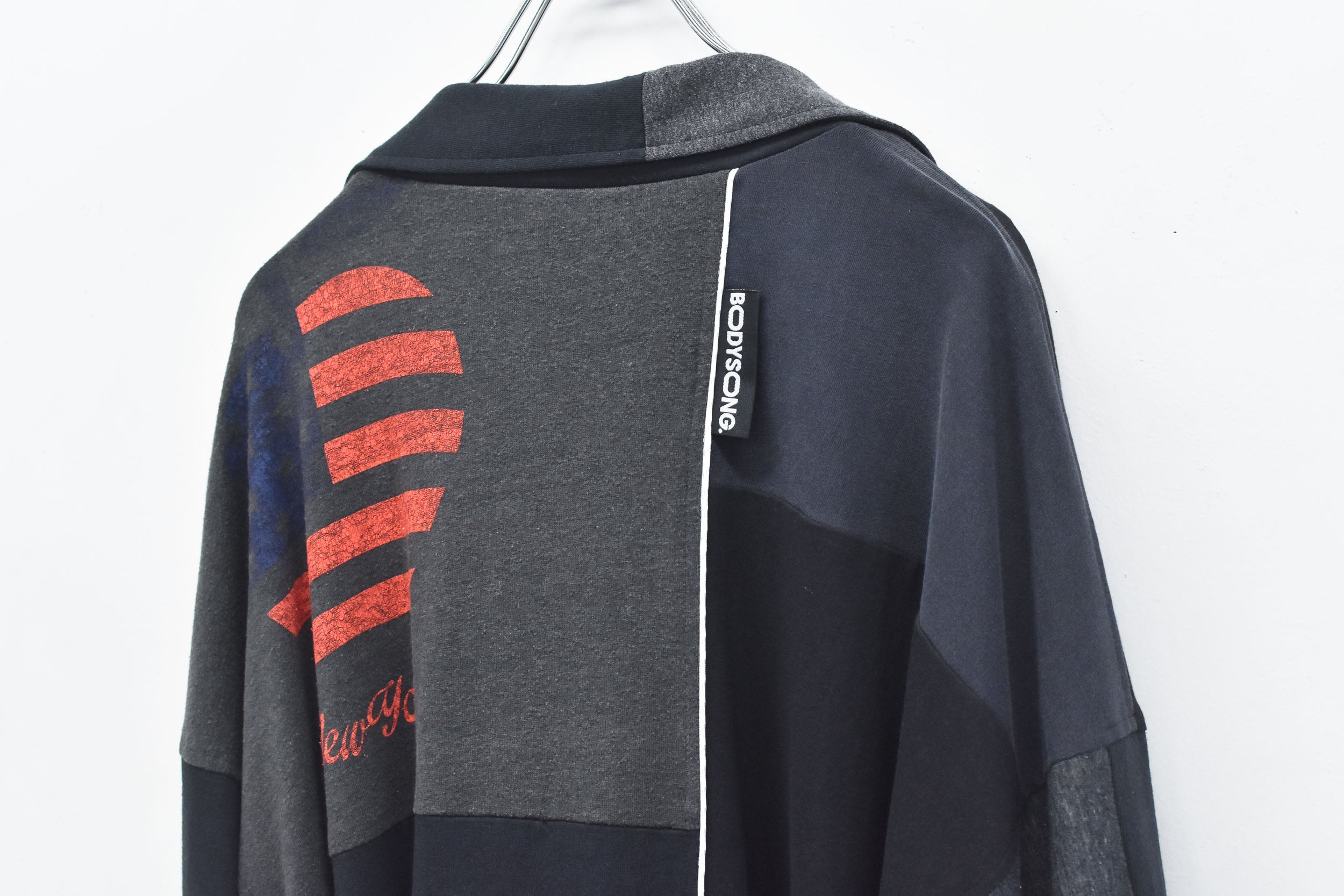 BODYSONG. / DECONSTRUCTED / RECONSTRUCTED VINTAGE T/COACH JACKET - BLACK