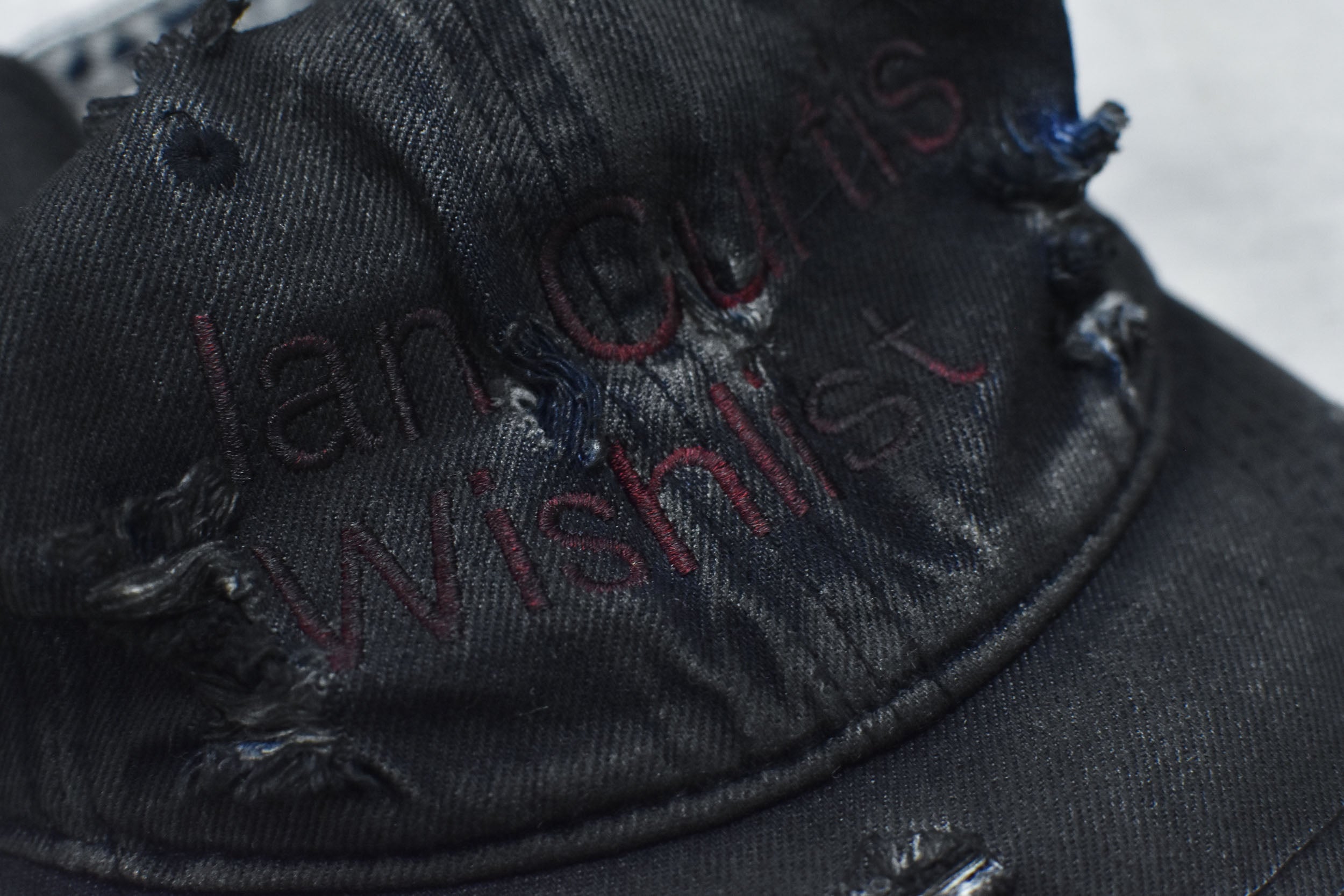 BODYSONG. / DAMAGED DENIM CAP THEME - BLACK
