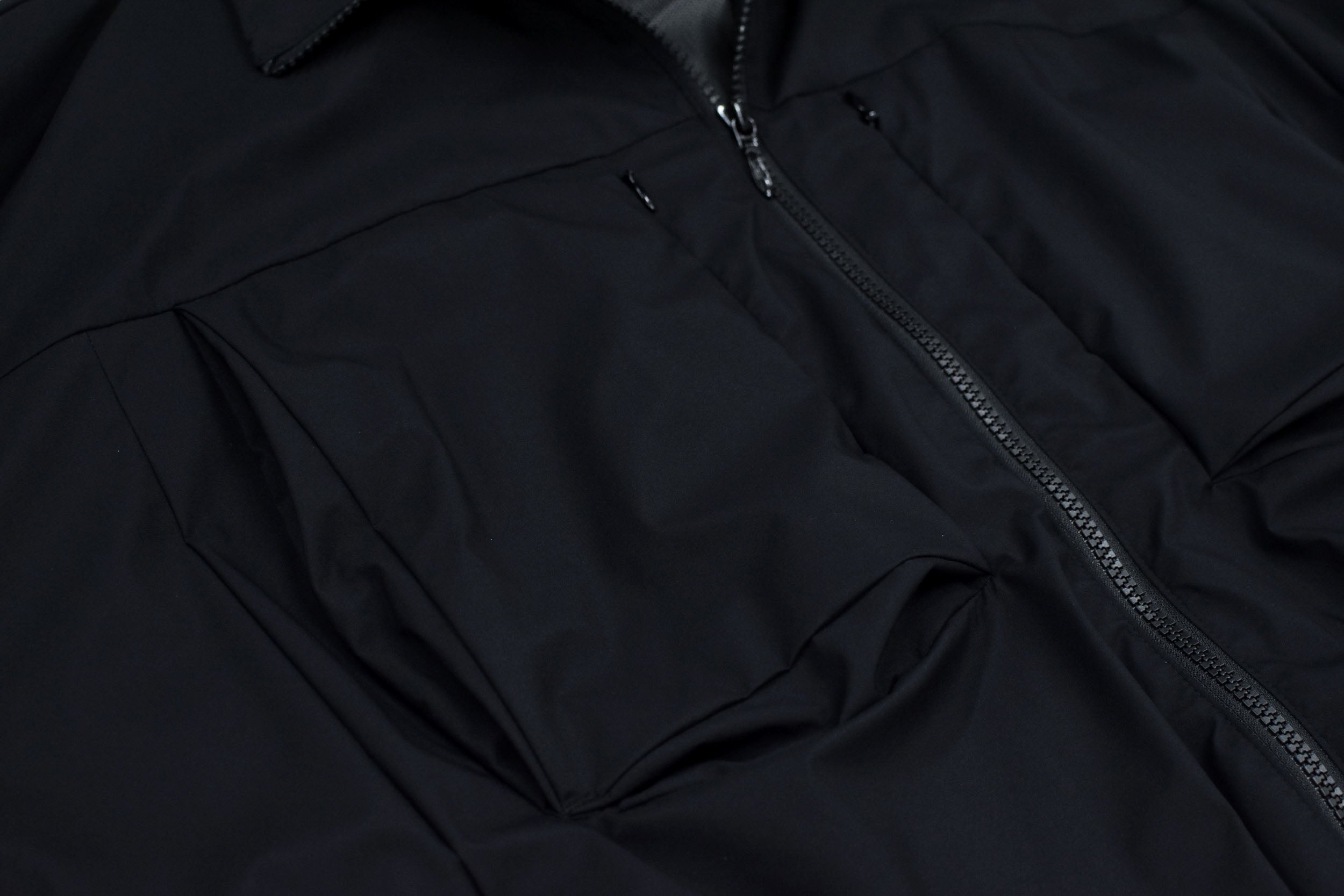 THE JEAN PIERRE / BETA Truck Jacket - BLACK