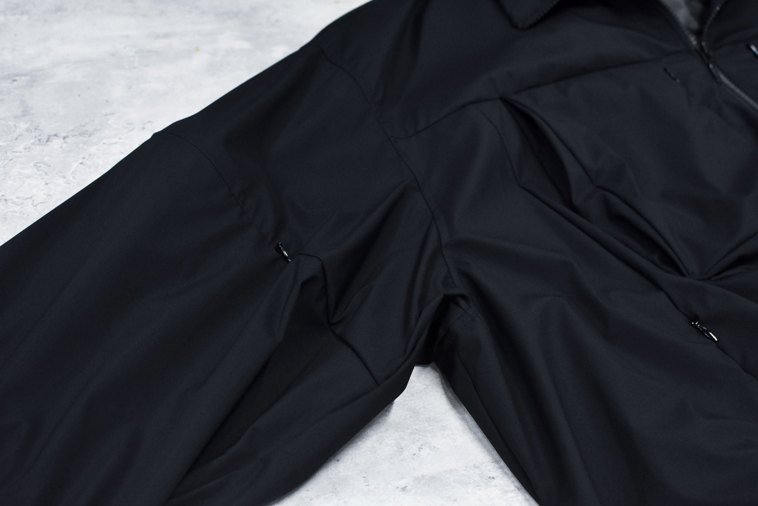 THE JEAN PIERRE / BETA Truck Jacket - BLACK