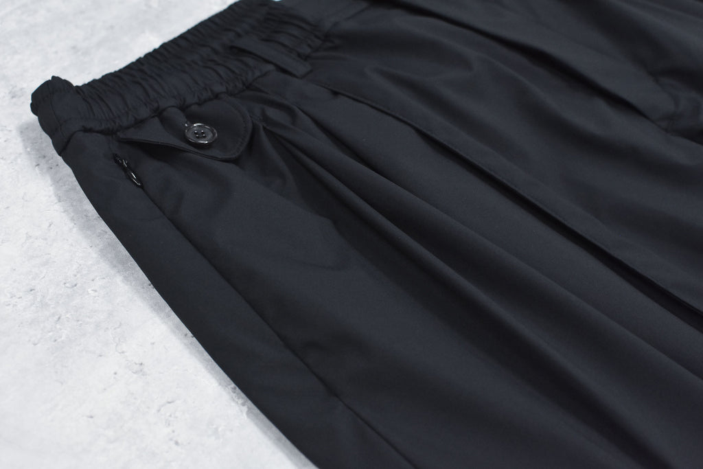 THE JEAN PIERRE / BETA 3Tuck Nylon Trouser - BLACK