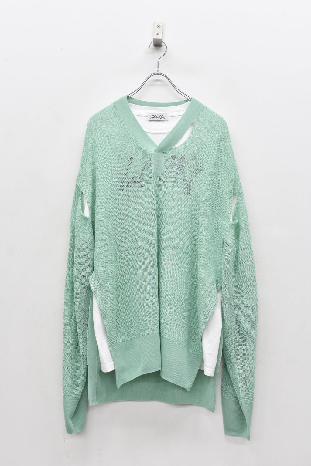 先行予約 NewRose / COMMANDO V NECK PULLOVER