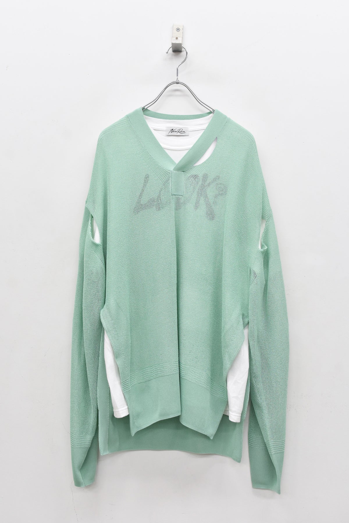 先行予約 NewRose / COMMANDO V NECK PULLOVER