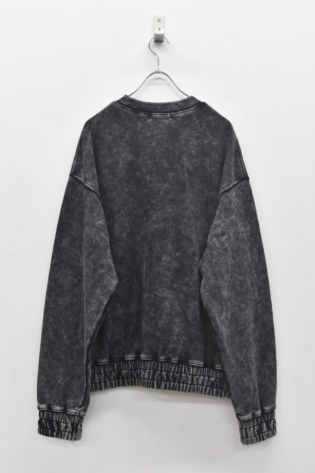先行予約 NewRose / RANDOM BLEACH SWEAT SHIRT