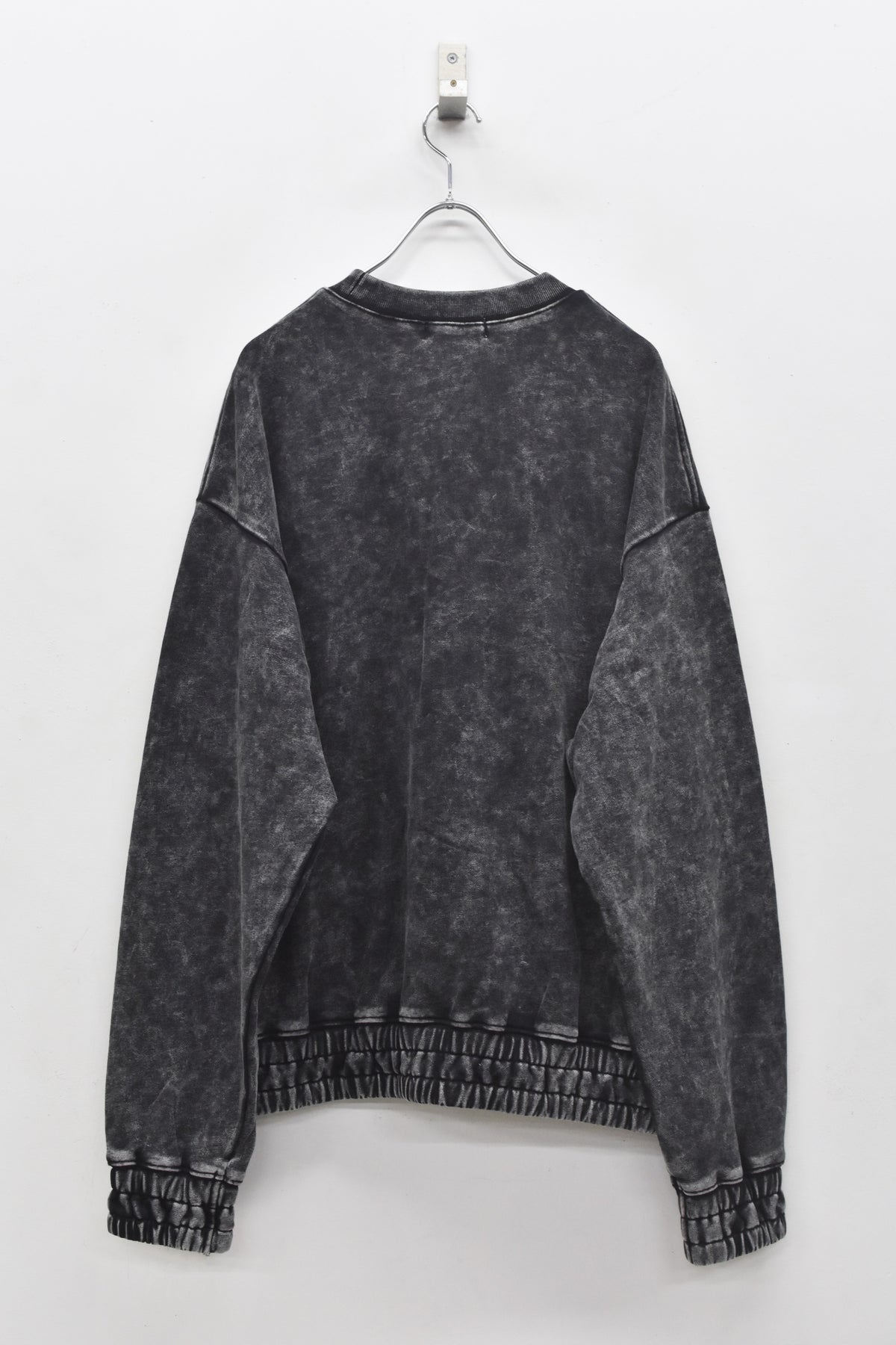 先行予約 NewRose / RANDOM BLEACH SWEAT SHIRT