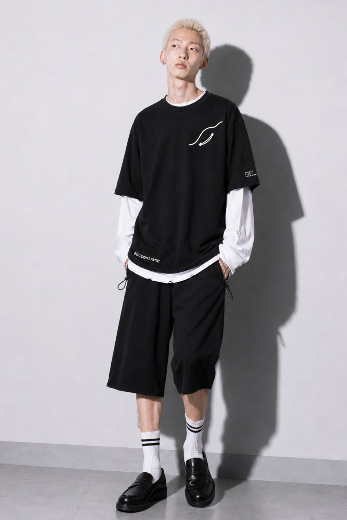 FUMEI / fake smile TEE - BLACK