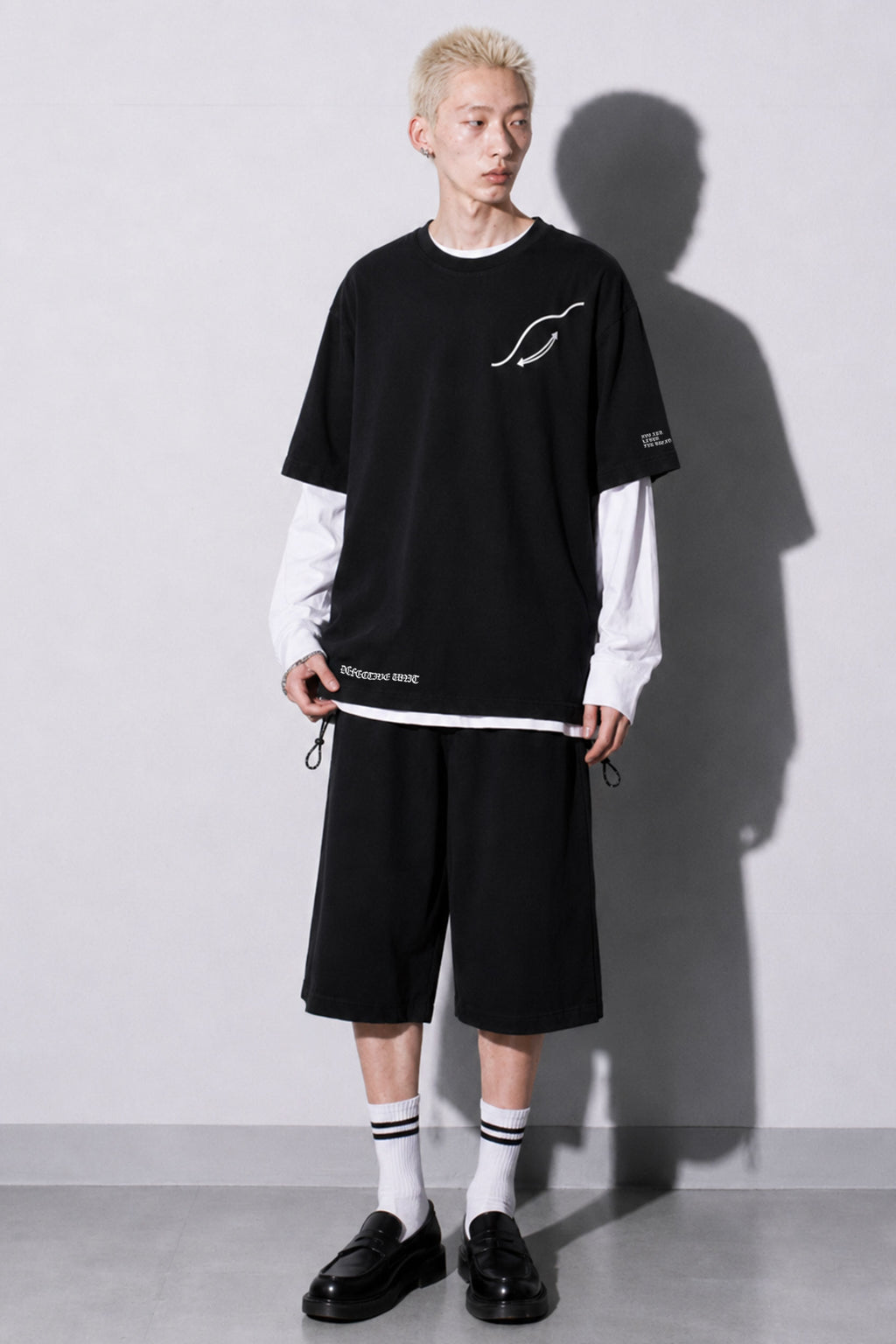 FUMEI / fake smile TEE - BLACK