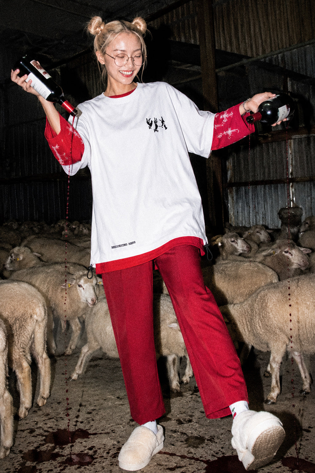 FUMEI / FALLING SHEEP TEE - WHITE