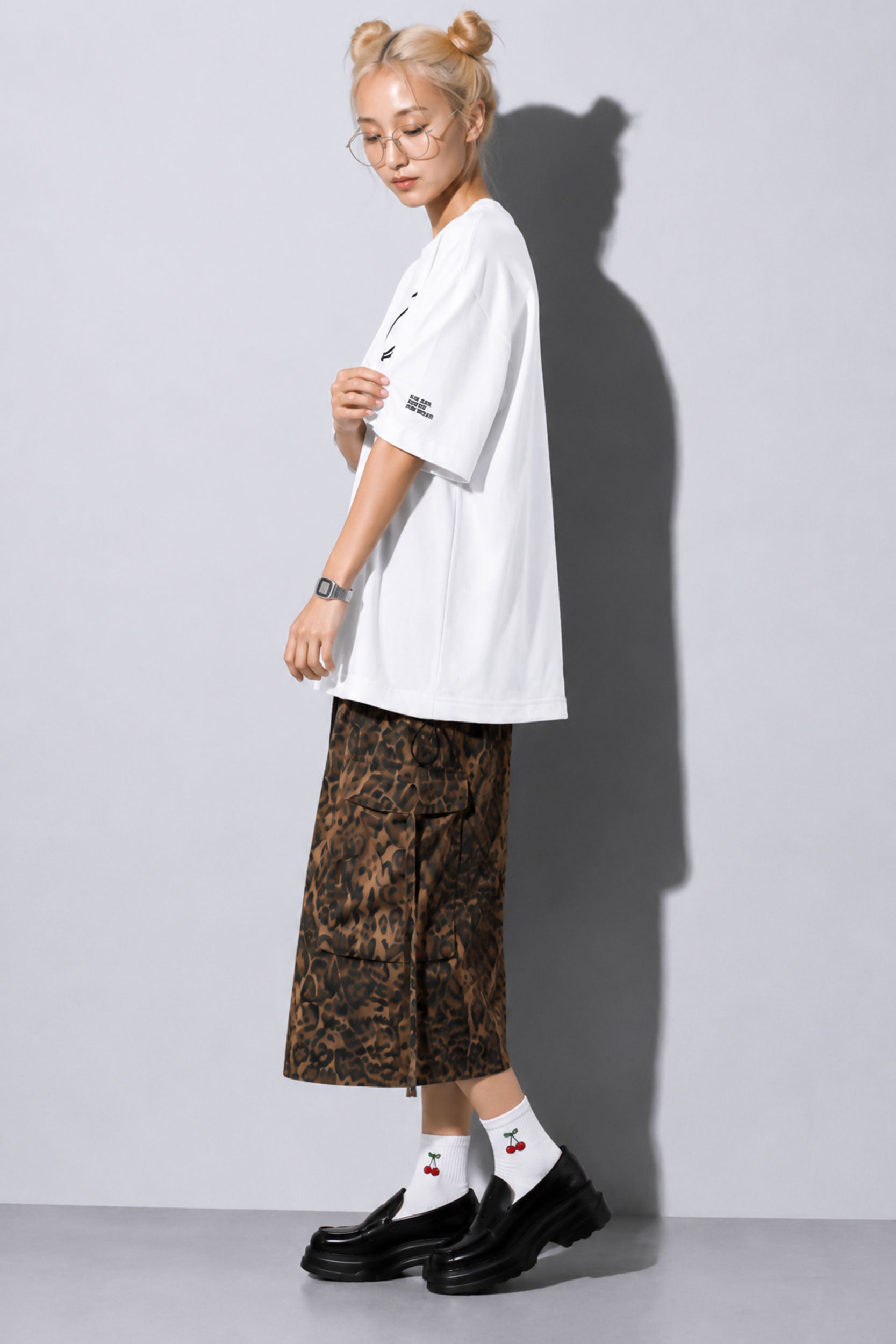 FUMEI / fake smile TEE - WHITE