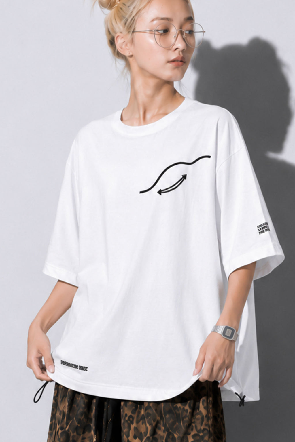 FUMEI / fake smile TEE - WHITE