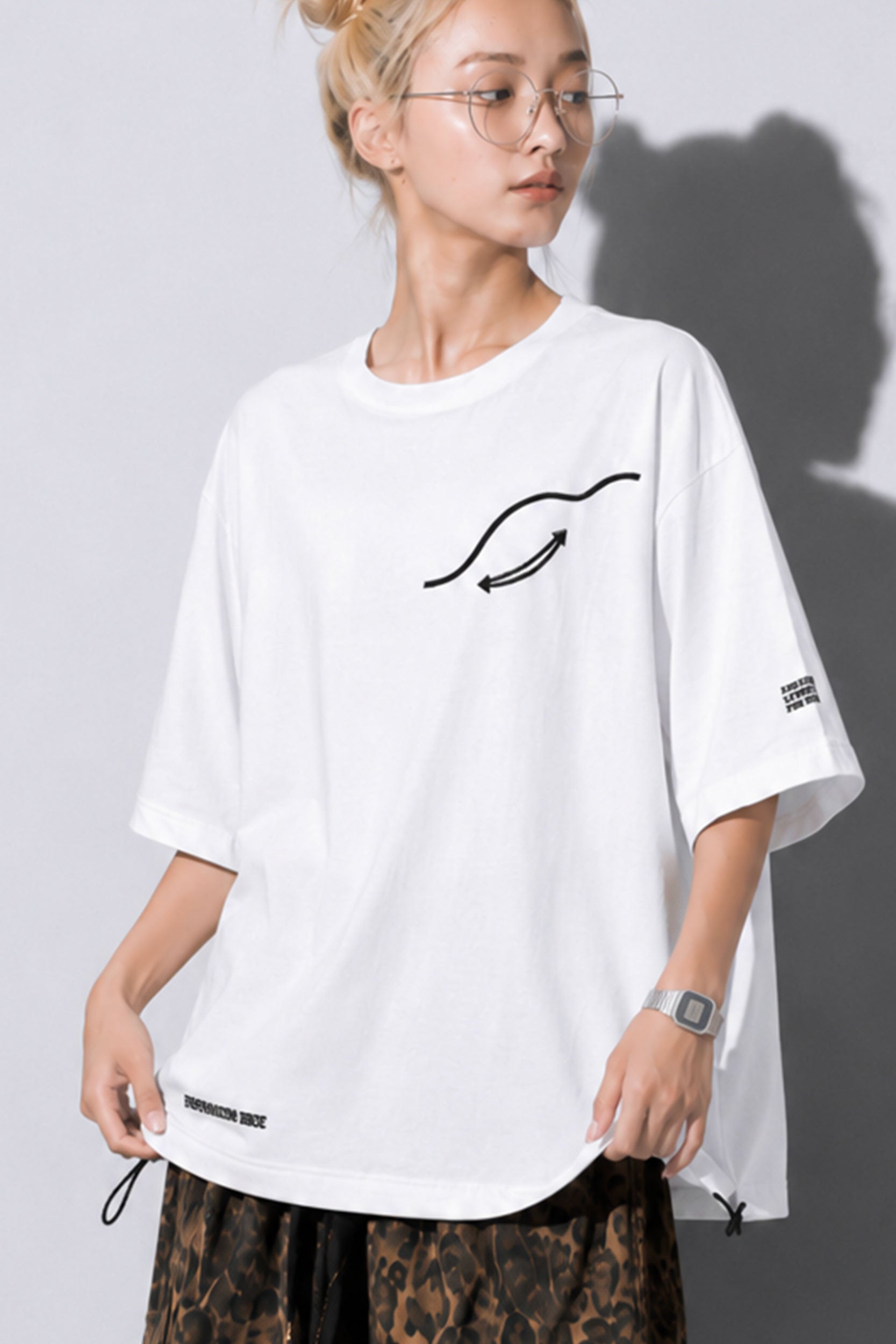 FUMEI / fake smile TEE - WHITE