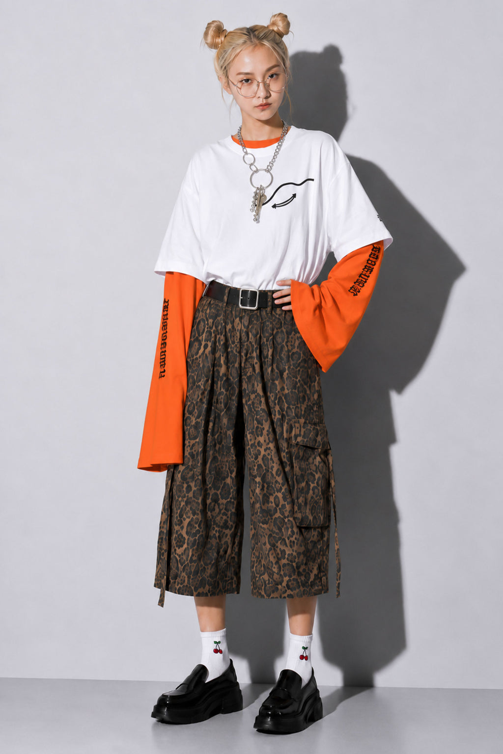 FUMEI / fake smile TEE - WHITE