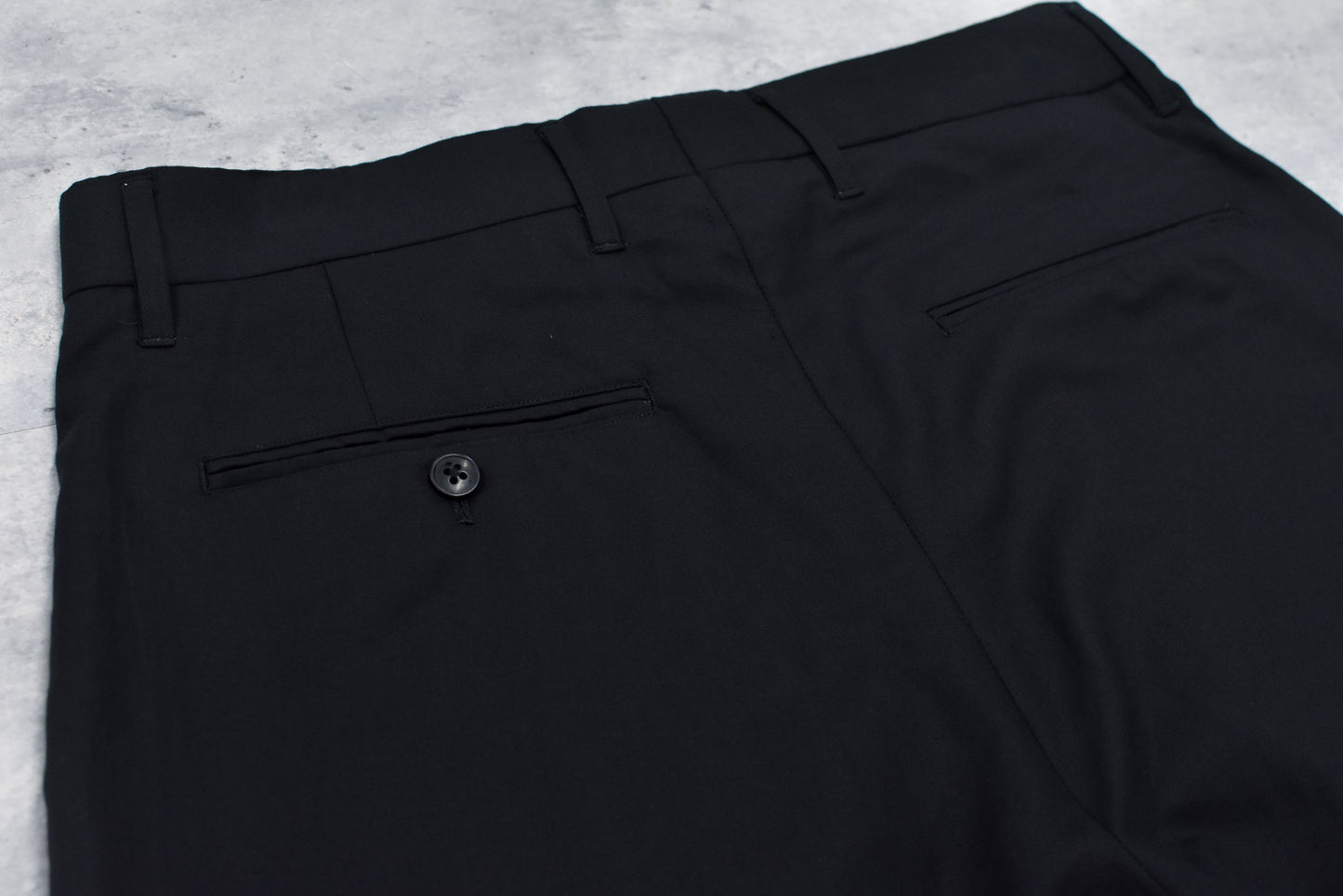 NewRose / hand embroidery TITLE Tuck Hem Pants