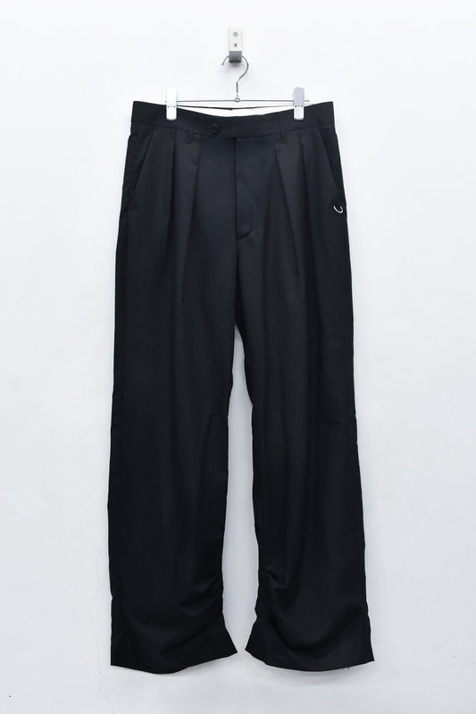 NewRose / Tuck Hem Pants - BLACK