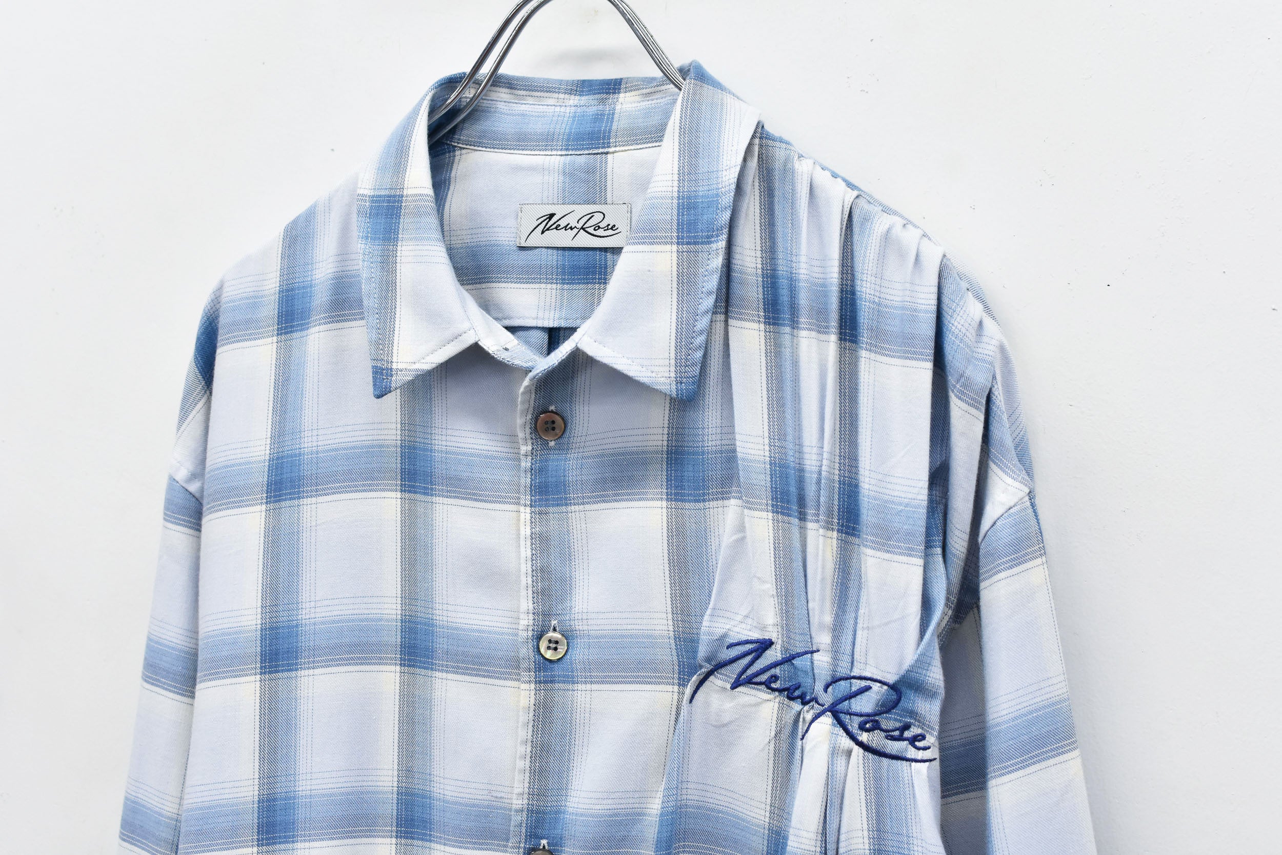 NewRose / Embroidery Wrinklework Long-sleeve Shirt - BLUE OMBRE STRIPE