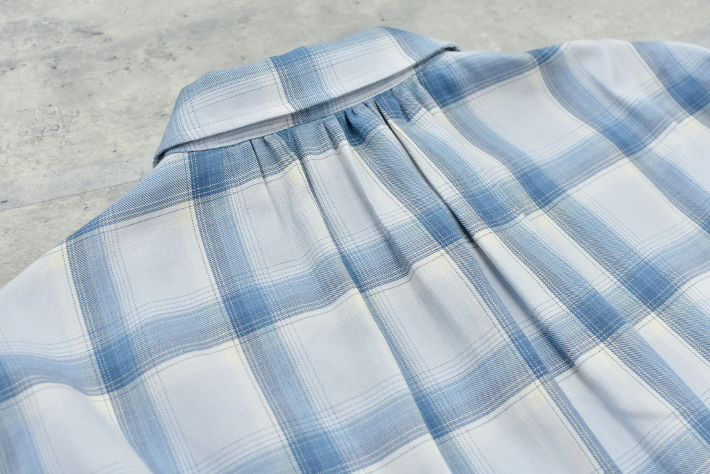 NewRose / Embroidery Wrinklework Long-sleeve Shirt - BLUE OMBRE STRIPE