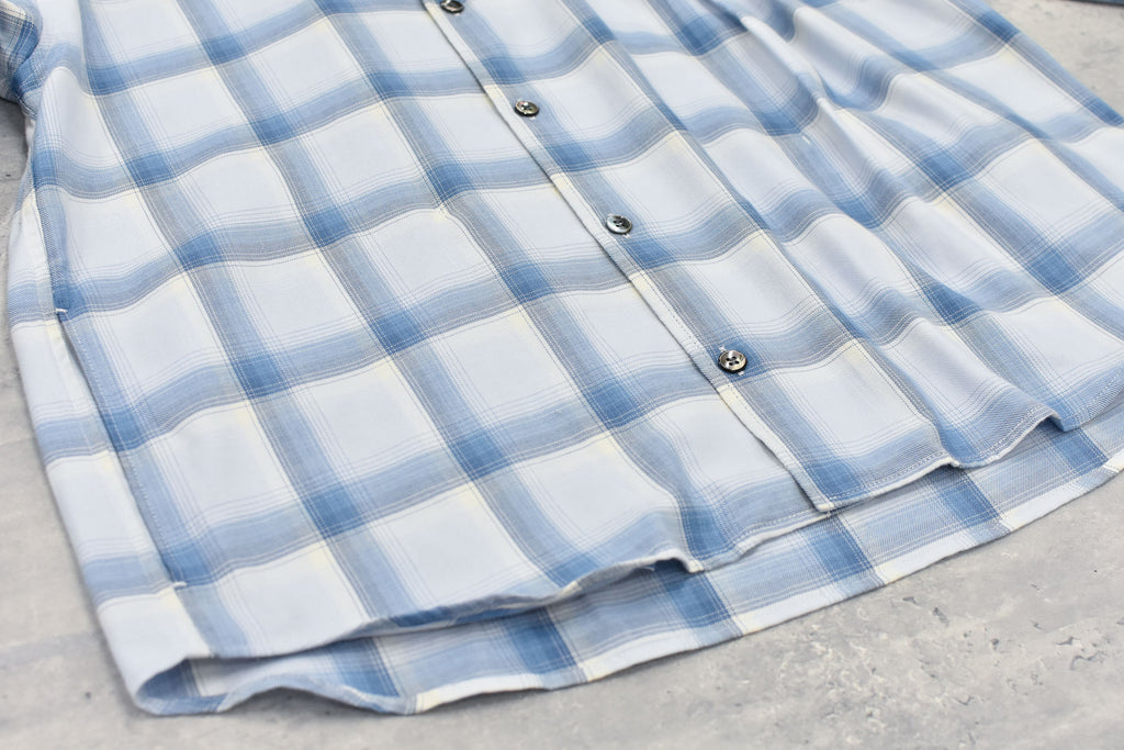 NewRose / Embroidery Wrinklework Long-sleeve Shirt - BLUE OMBRE STRIPE
