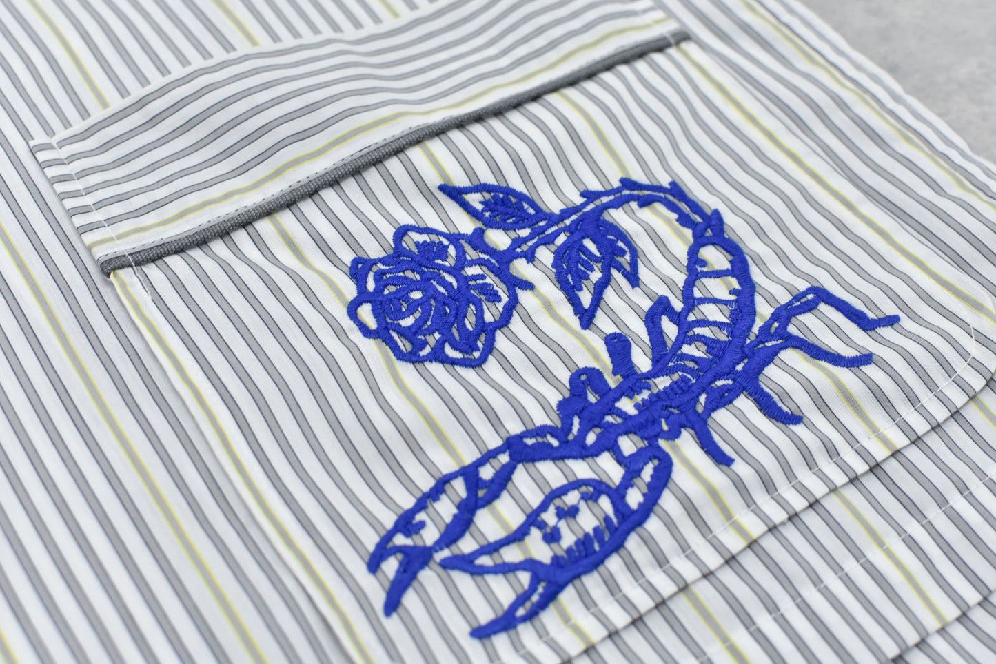 NewRose / Pajama Jacket Embroidery Print - GRAY STRIPE