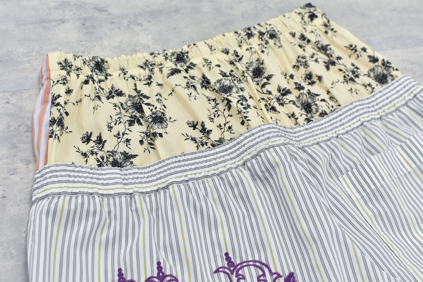 NewRose / Pajama Pants  Embroidery Print - GRAY STRIPE