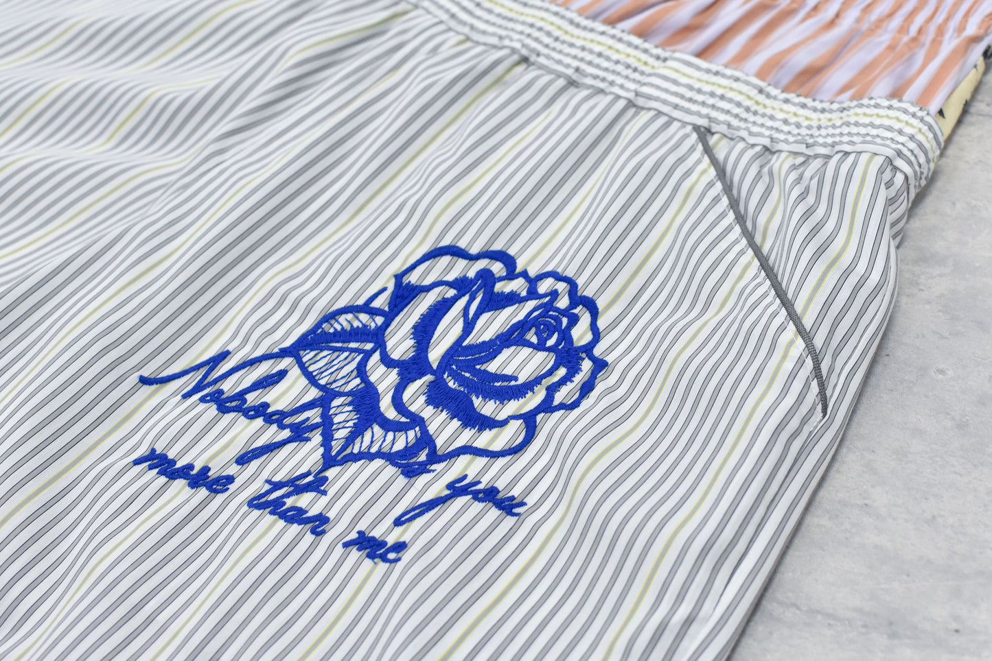 NewRose / Pajama Shorts Embroidery - GRAY STRIPE