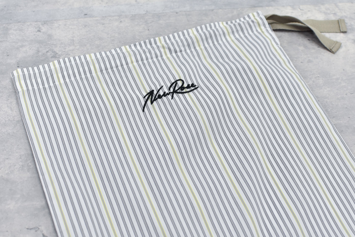 NewRose / Pajamas Bag Embroidery - GRAY STRIPE