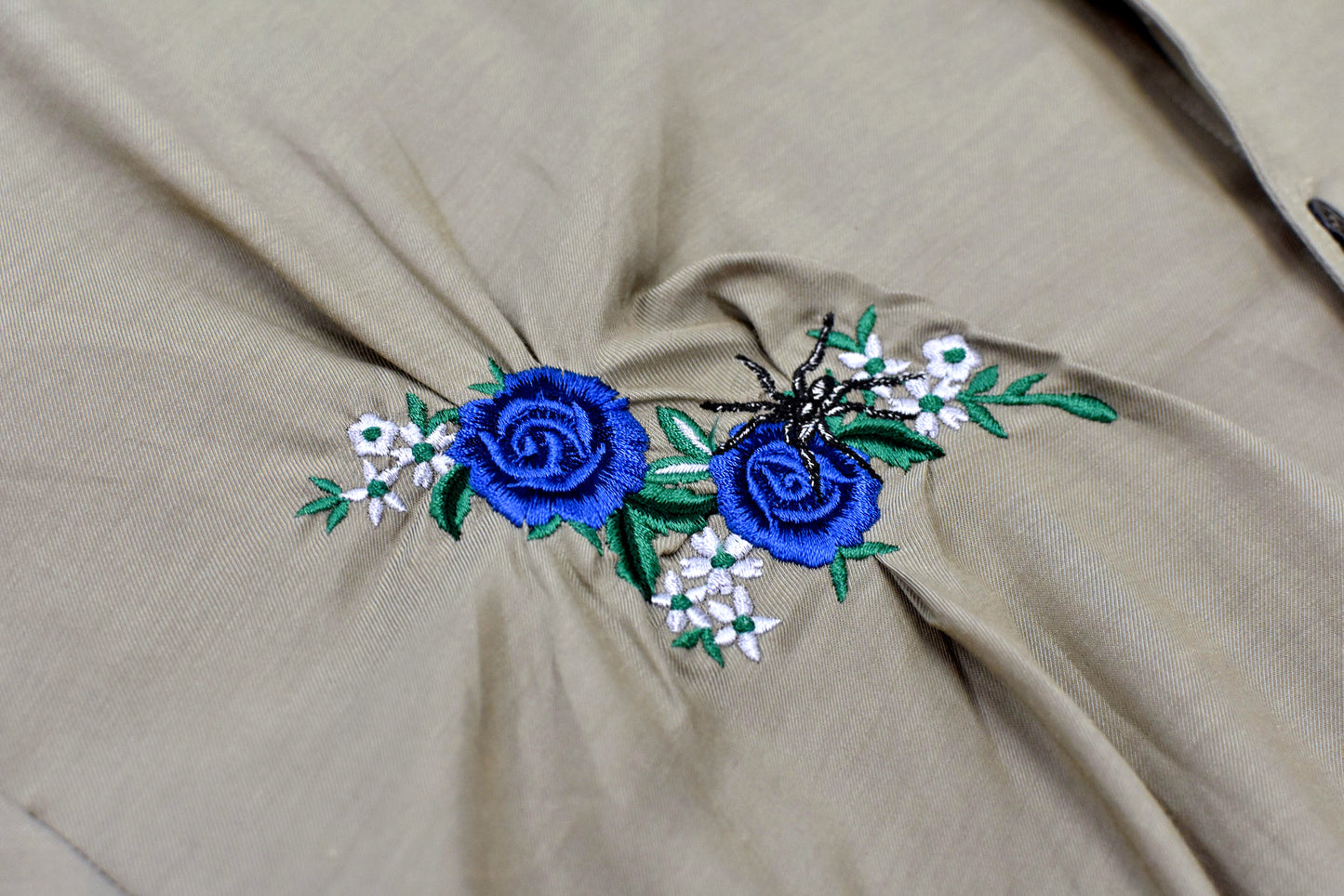 NewRose / Embroidery Wrinklework Shirt - BROWN BEIGE