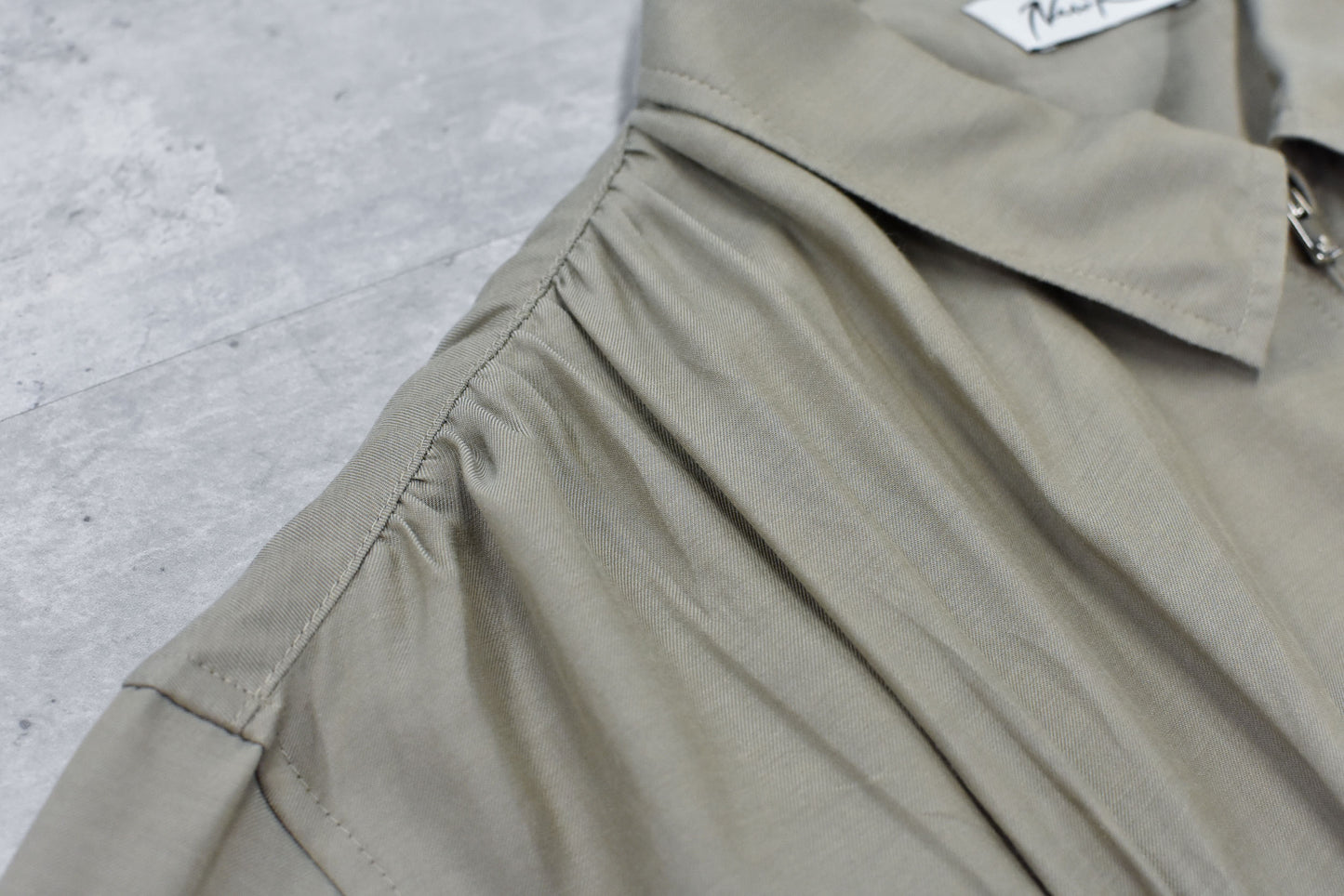 NewRose / Embroidery Wrinklework Blouson - BROWN BEIGE