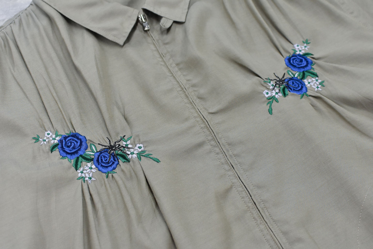 NewRose / Embroidery Wrinklework Blouson - BROWN BEIGE