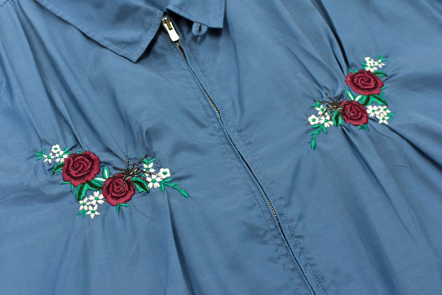 NewRose / Embroidery Wrinklework Blouson - BLUE