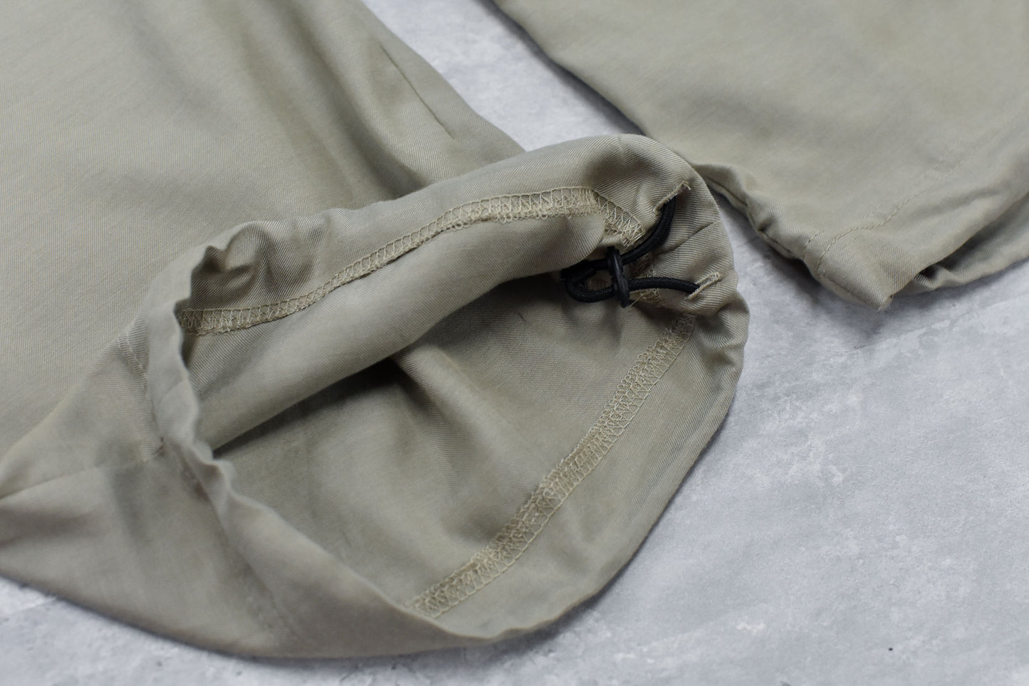 NewRose / Embroidery Wrinklework Tuck Pants - BROWN BEIGE