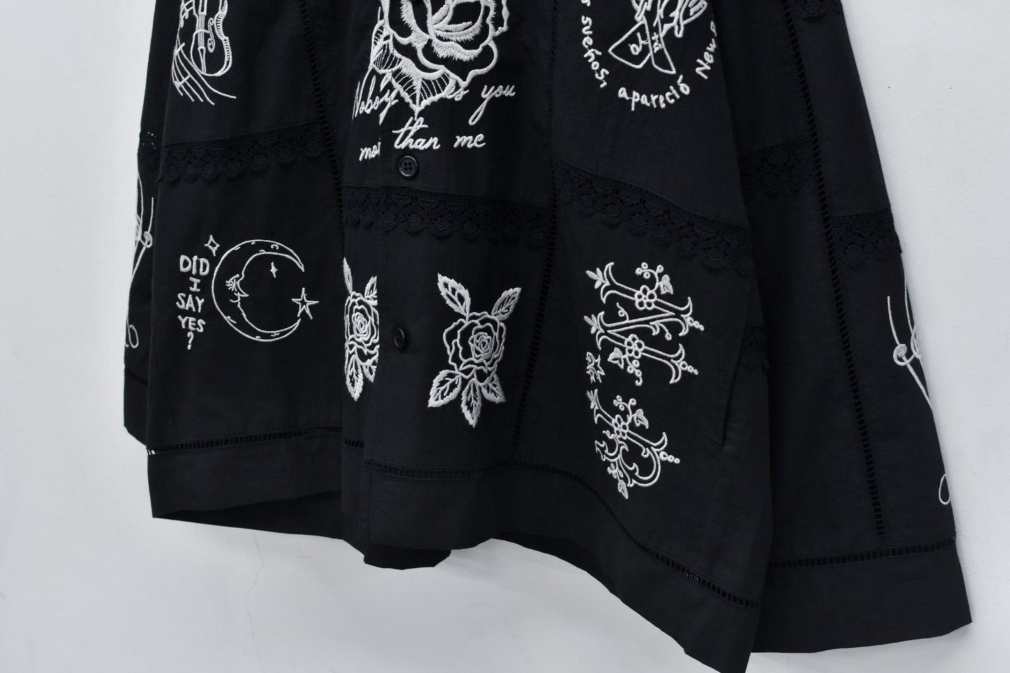 NewRose / Ladder Race×Embroidery Jacket - BLACK