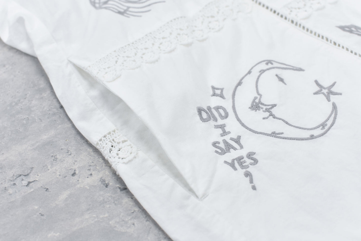 NewRose / Ladder Race×Embroidery Jacket - WHITE