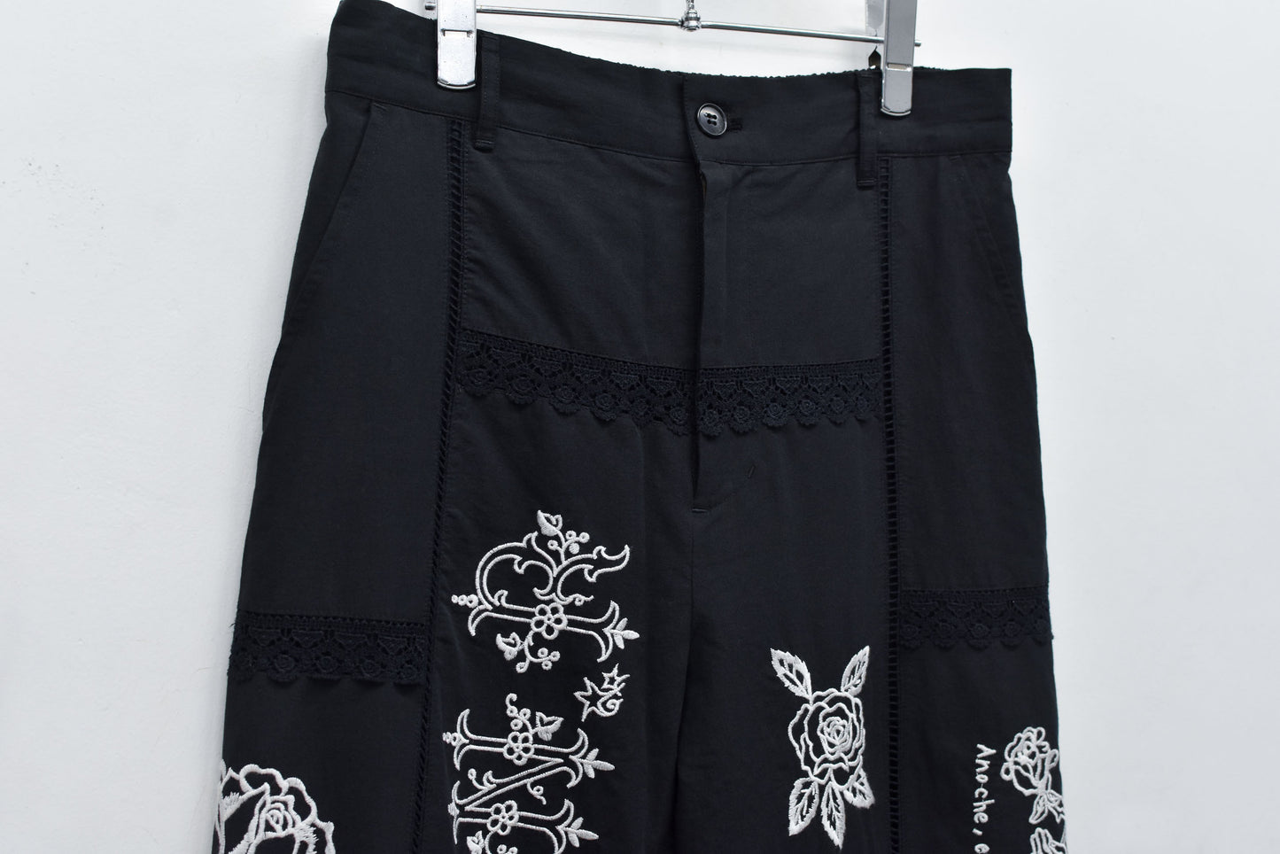 NewRose / Ladder Race×Embroidery Pants - BLACK