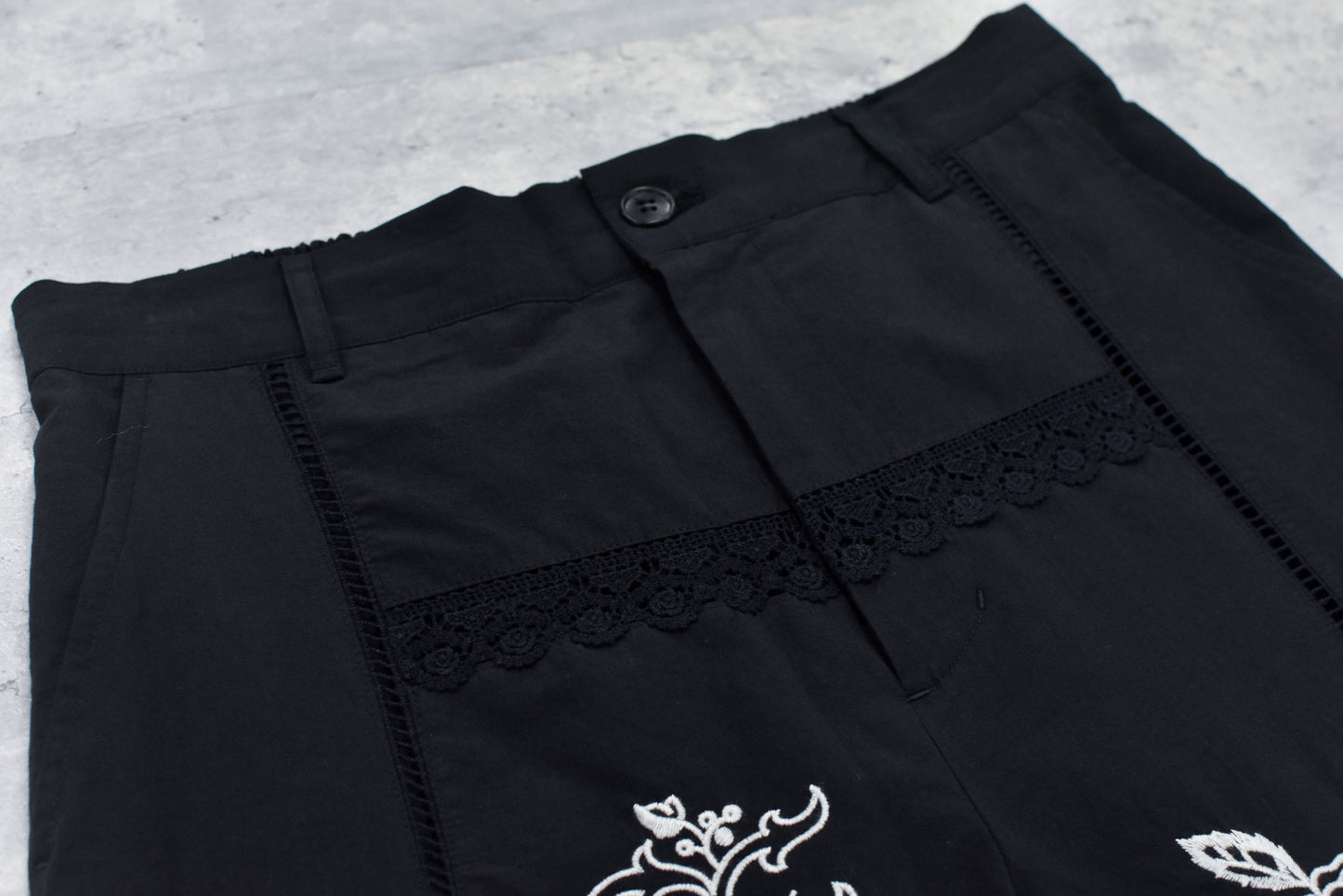 NewRose / Ladder Race×Embroidery Pants - BLACK