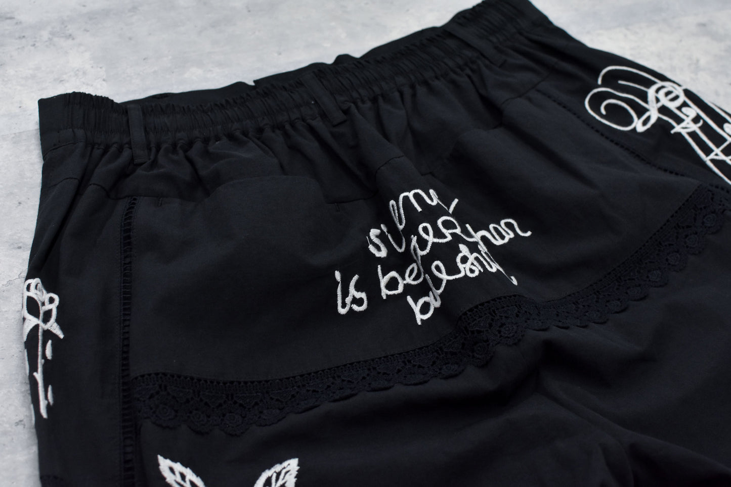 NewRose / Ladder Race×Embroidery Pants - BLACK