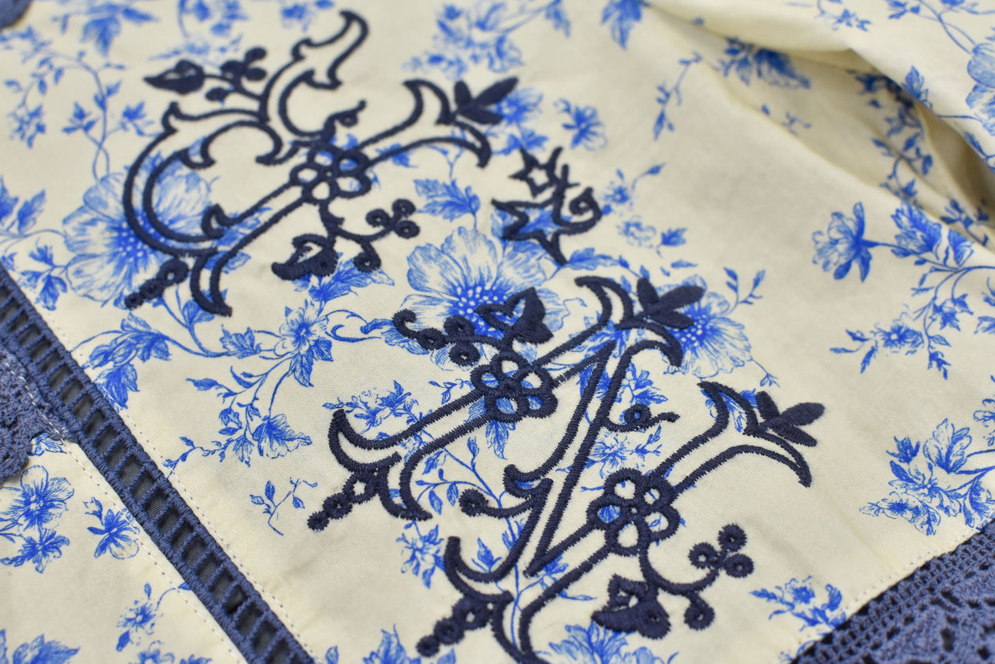 NewRose / Ladder Race×Embroidery Pants - BLUE FLOWER