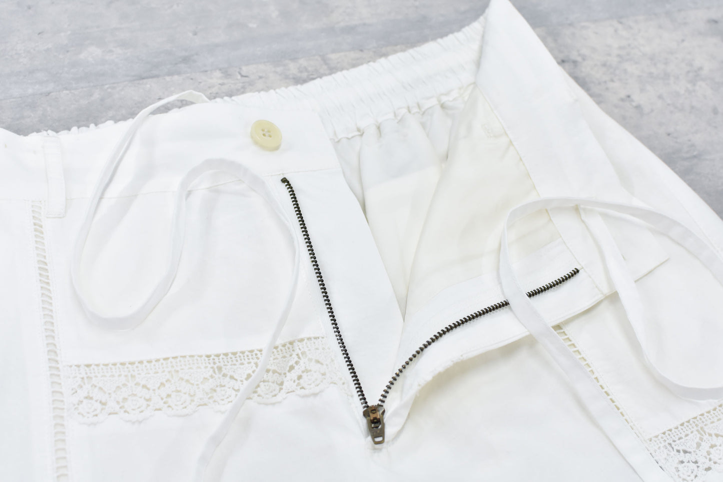 NewRose / Ladder Race×Embroidery Pants - WHITE