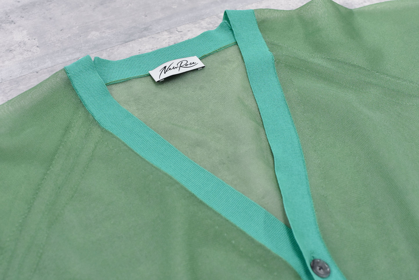 NewRose / Sheer Knit Cardigan Airbrush - PALE GREEN